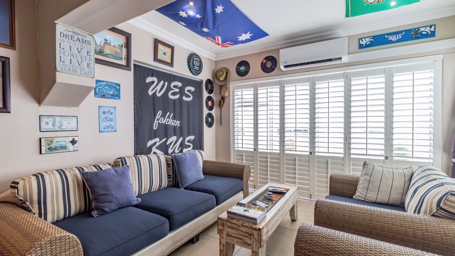 4 Bedroom Property for Sale in Blue Lagoon Western Cape